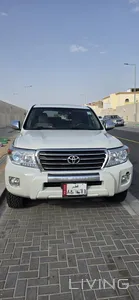 Toyota Land Cruiser GXR 2011